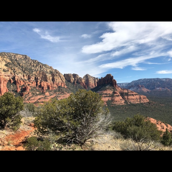 ⭐️ Posh Ambassador ⭐️top seller ⭐️fastest shipper - Picture 7 of 9